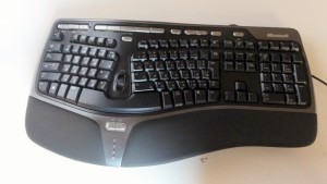 Microsoft wired keyboard 4000 review (5)